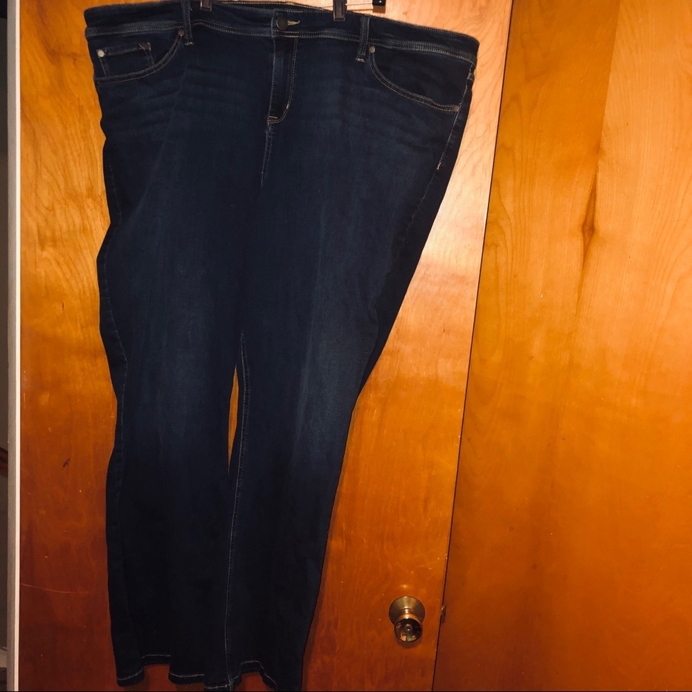 Torrid bootcut dark blue jeans size 28R denim